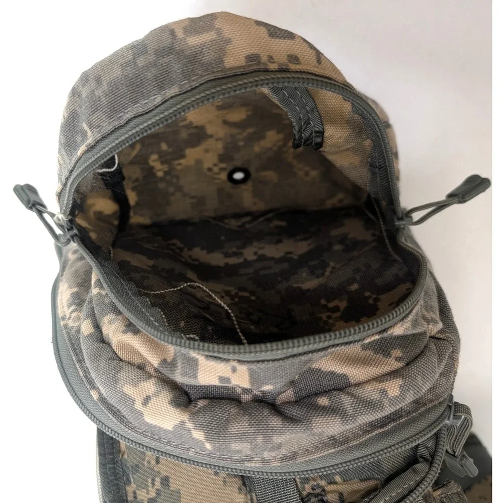 US Military MOLLE II Hydration Backpack - Padded back pack